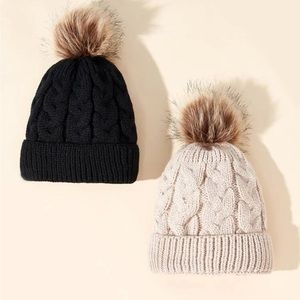 TODDLER WINTER BEANIES BLACK AND BEIGE WITH POMPOM